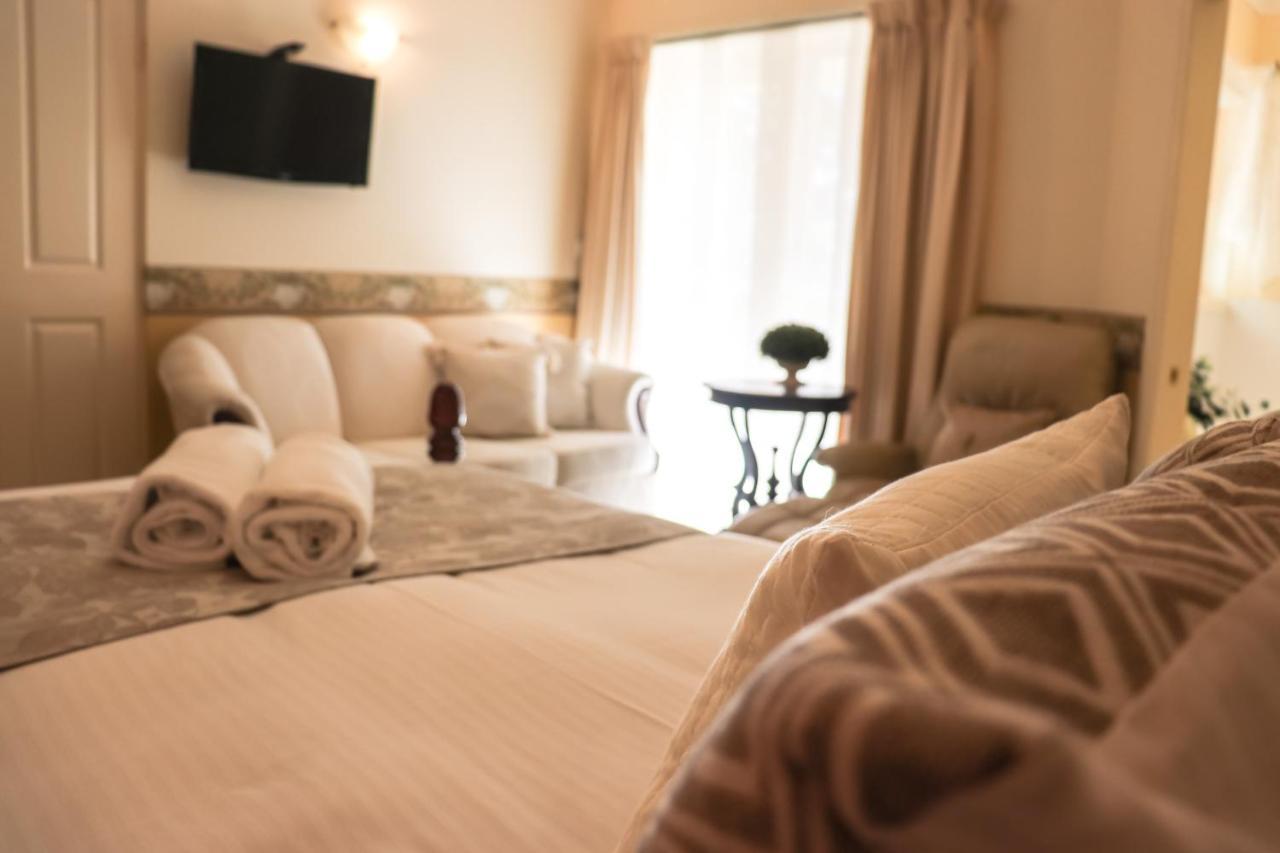 Plumes Boutique Bed & Breakfast Tamworth Kültér fotó